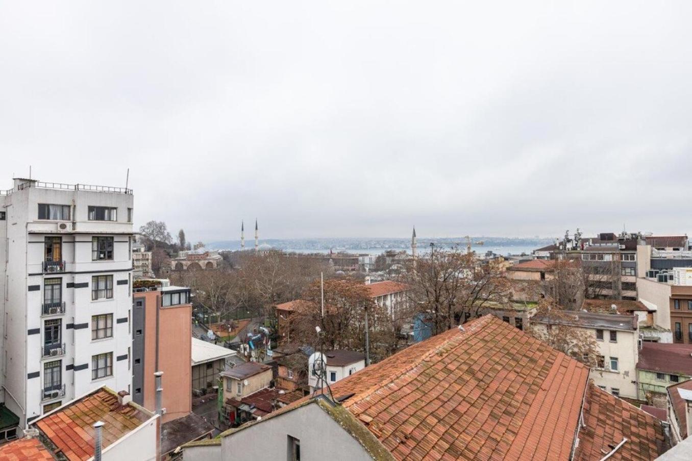 Penthouse Duplex 4br25bath Terrace Views! #258 Daire