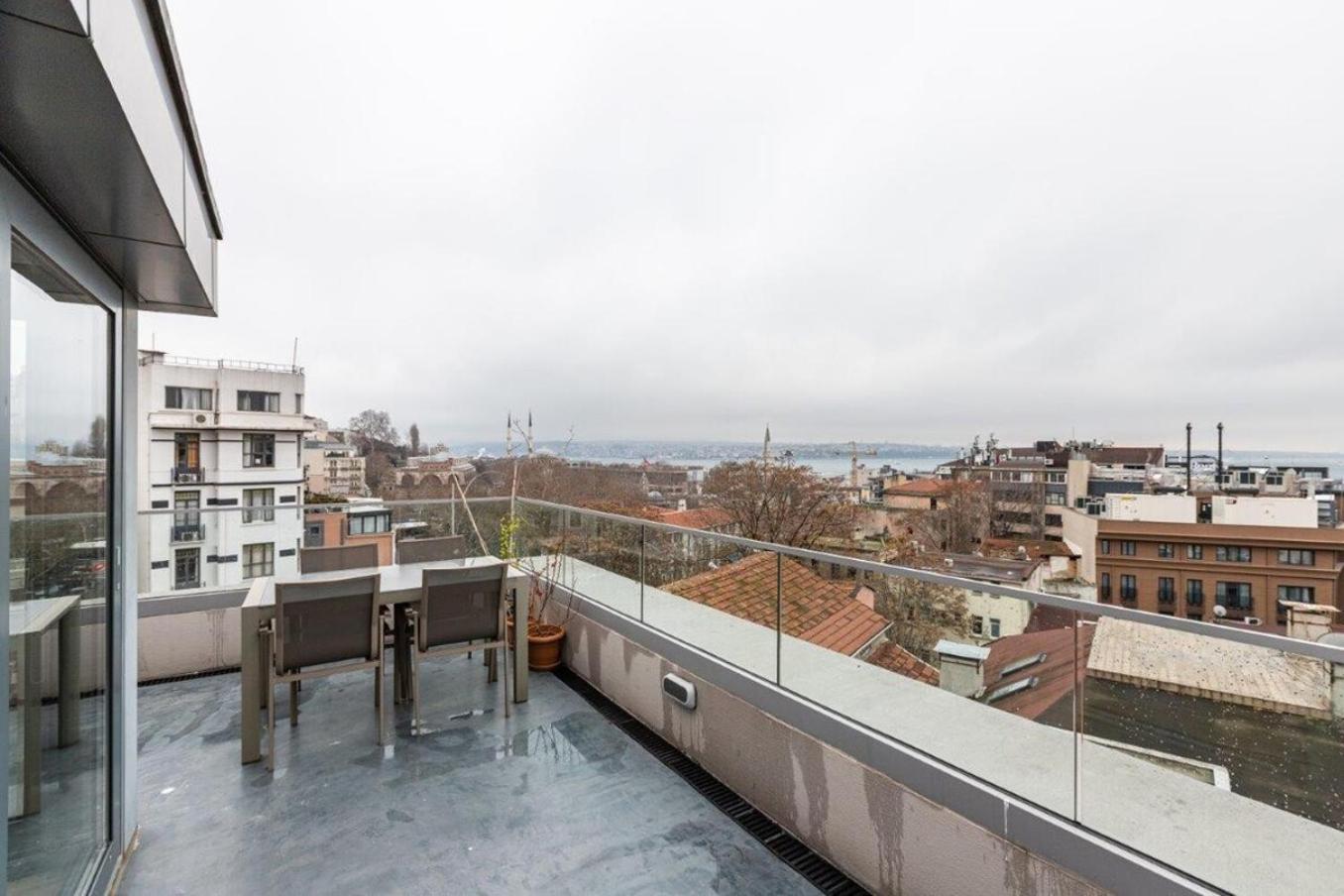 Penthouse Duplex 4br25bath Terrace Views! #258 Daire *