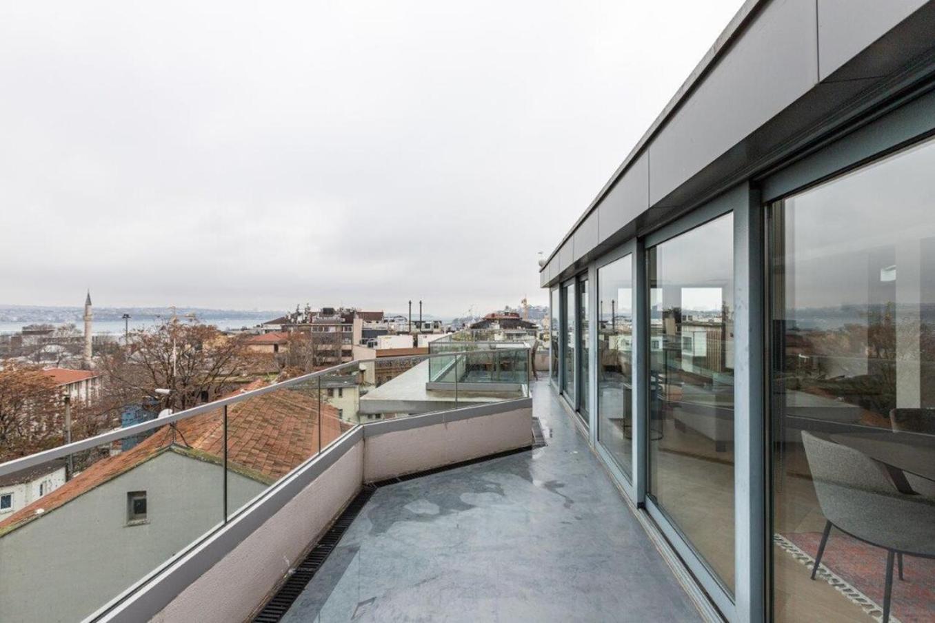 Penthouse Duplex 4br25bath Terrace Views! #258 Daire *